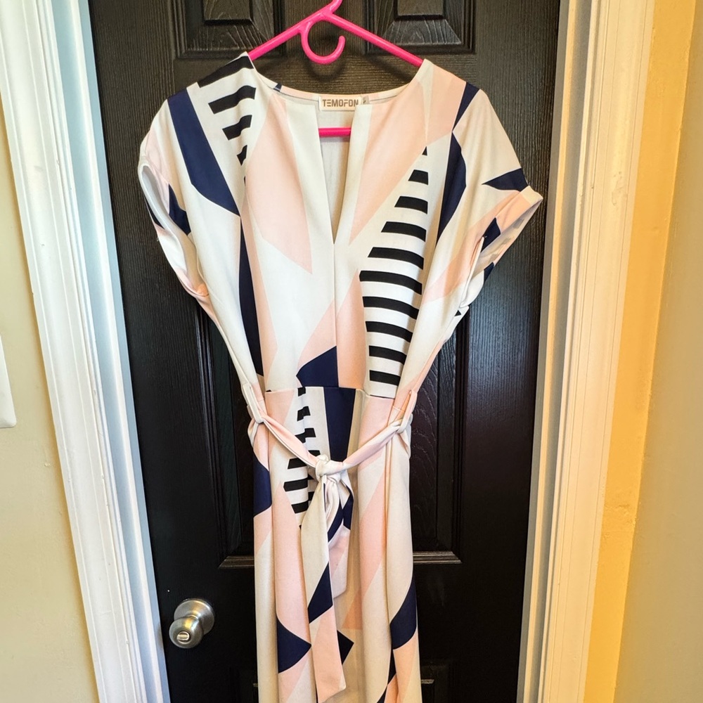 Temofon Pink & Navy Geometric Midi Dress with Tie Waist